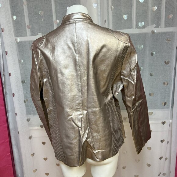 #192 Chico's Shiny Pleather Jacket Size 3 (16) - Picture 3 of 6